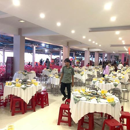Hôtel Thuy Trang à Phan Thiết Extérieur photo